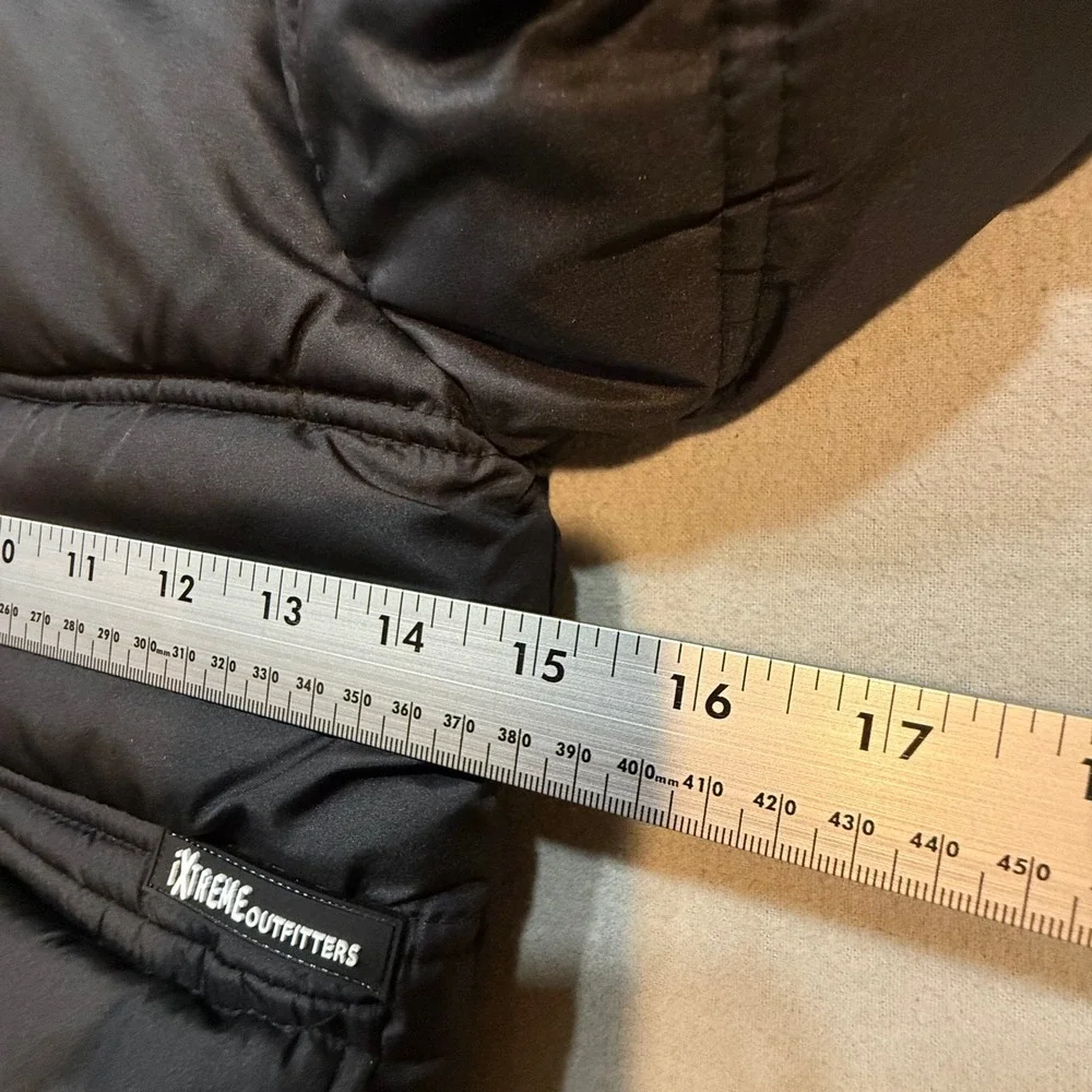 iXtreme Outfitters Puffer Hooded‎  Black Jacket Bonus Hat Boys Size 4T